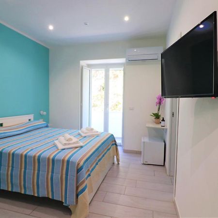 Bed&Blue Sorrento Hotell Exteriör bild