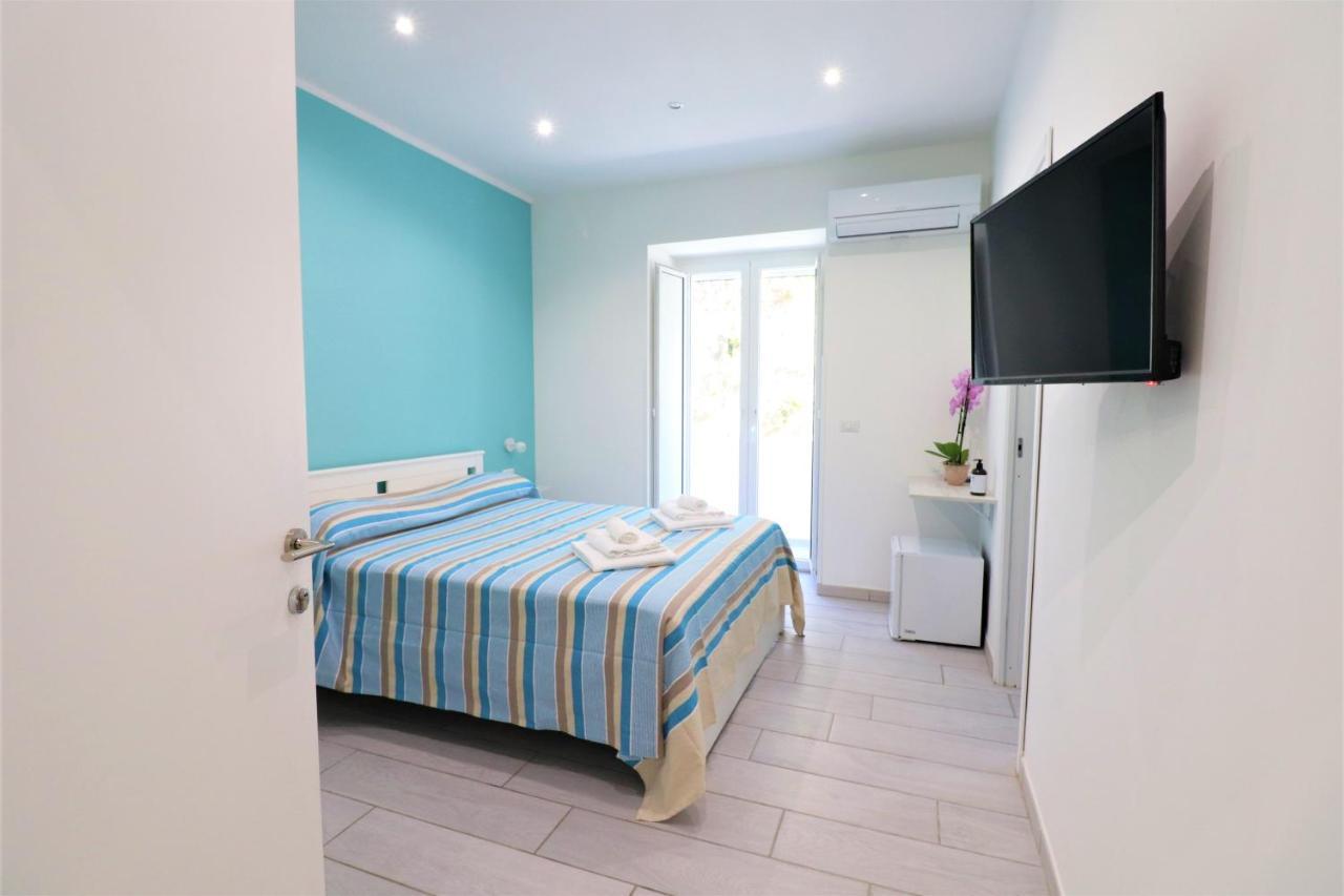 Bed&Blue Sorrento Hotell Exteriör bild
